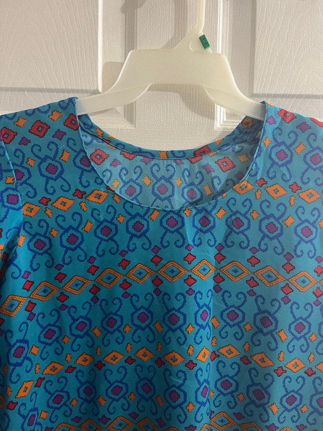 #21 - Colourful blue Kurta Brand New Large Great for Summer in Women's - Tops & Outerwear in Mississauga / Peel Region - Image 2