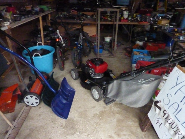 GARAGE SALE | Garage Sales | Winnipeg | Kijiji