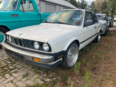 1986 BMW 325E Coupe Manual sport seats WHEELS 