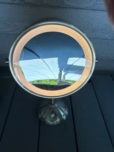 Miroir Conair avec Lumière et côté grossissant 1x/10X, View more