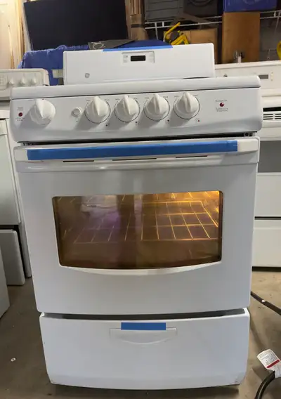 24” GE COIL TOP ELECTRIC STOVE APARTMENT SIZE , View more