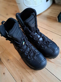 Keen Utility tactical boots size 9.5 