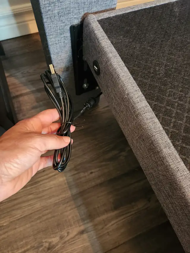 Base de lit simple très grande qualité in Beds & Mattresses in Québec City - Image 5