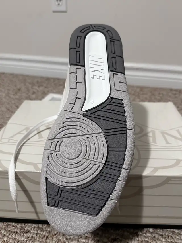 Nike Air Jordan Shoe for Sale in Men's Shoes in Kitchener / Waterloo - Image 4