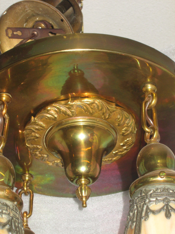 antique brass chandelier in Indoor Lighting & Fans in Hamilton - Image 3
