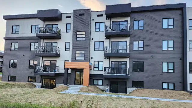 2 Chambres 2 SdB Appartement Nouvelle Construction in Long Term Rentals in Saguenay - Image 2