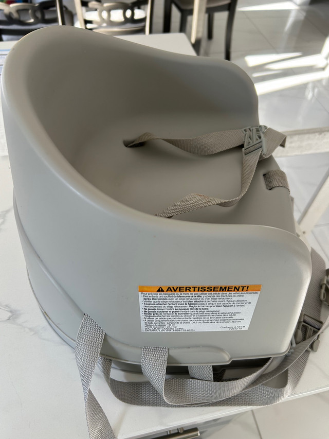 Kitchen table booster seats (2) in Feeding & High Chairs in Mississauga / Peel Region - Image 2