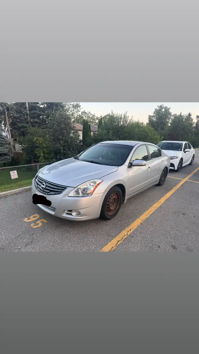2012 Nissan Altima SL 2.5 in Cars & Trucks in Kitchener / Waterloo - Image 3
