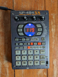 Roland SP-404SX Sampler