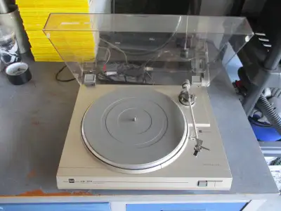 Dual CS 514 Turntable, View more