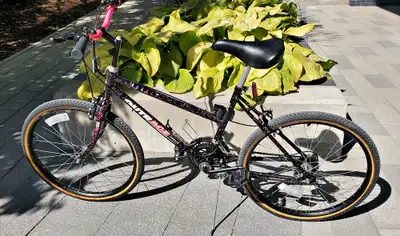 Vintage MURRAY Outrage - Vélo Tout Terrain, View more