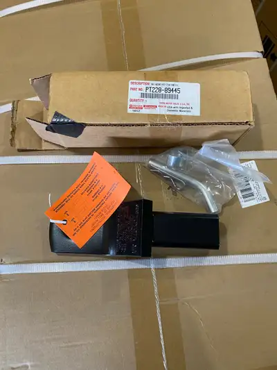 4Runner / Tacoma Hitch Ball Mount Never used and in new condition Details in pic Price is OBO