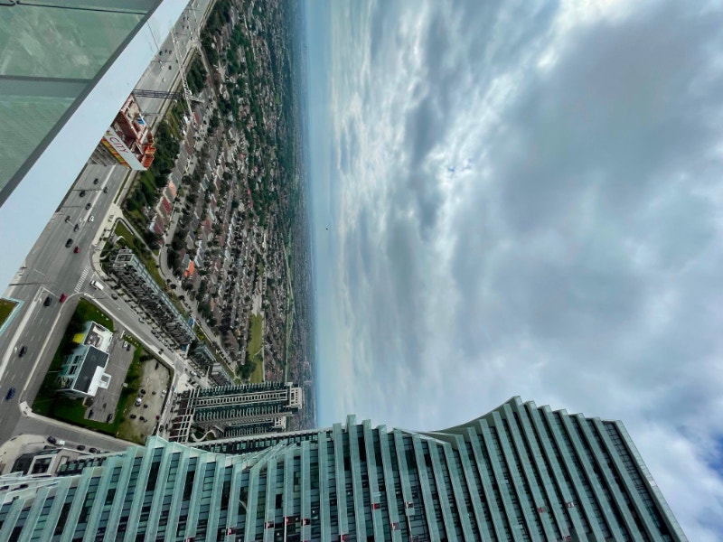 2 Bed 2 Bath Condo For Rent/Lease In Mississauga City Centre Long