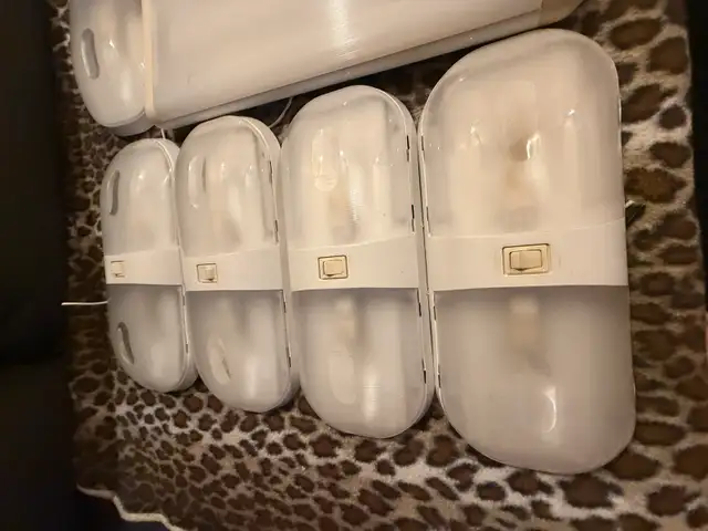 RV ceiling lights in Other in Kamloops - Image 3