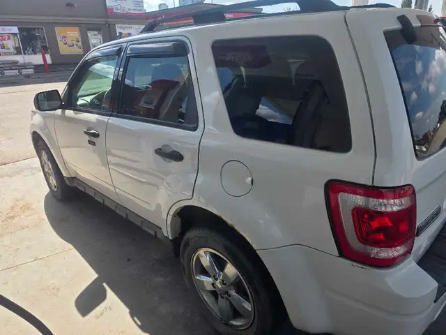 Ford Escape 546142103788605446