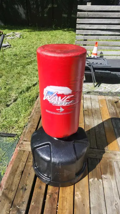 Sac de frappe sur pieds, View more