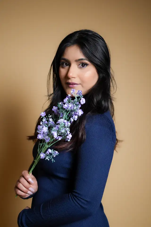 Studio Photography / Portraits / Professional Headshots in Photography & Video in Mississauga / Peel Region - Image 3