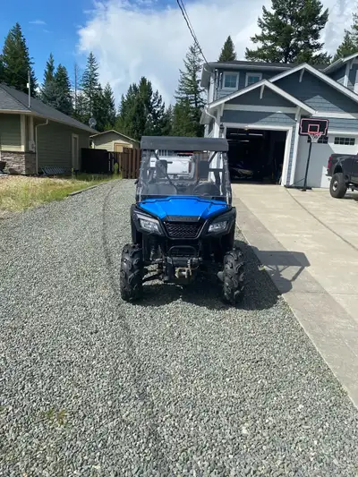 2016 pioneer 500 with 3000km , great workhorse or hunting machine , has 27” zilla tires on aluminum...