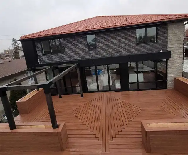 Local Deck and fence expert62865710501251123