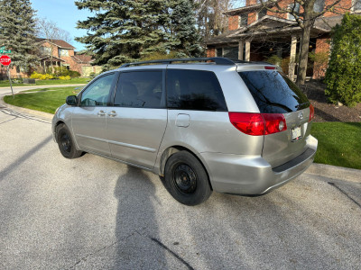 2007 Toyota Sienna LE