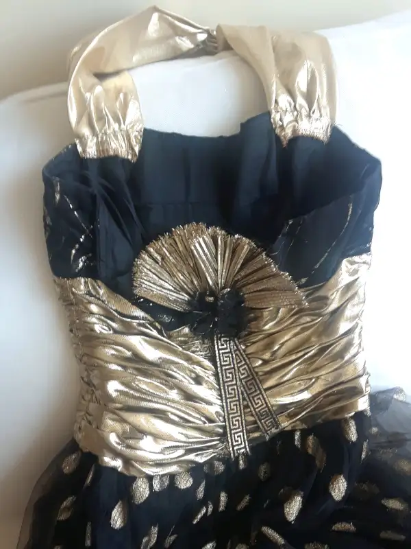 PROM GOWN size 1063347539947777122
