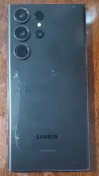 Samsung Galaxy S23 Ultra    Damaged, View more