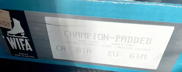 WIFA FIGURE SKATE LEATHER BOOT SIZE 8.5 in Skates & Blades in City of Toronto - Image 5