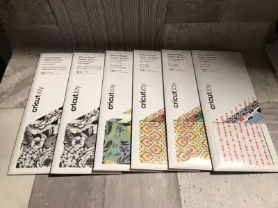 Lot  de 6 paquets papier de luxe adhésifs Cricut, View more