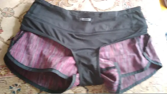 Lululemon Run Speed Short Wee Are From Space Black March Multi in Women's - Bottoms in City of Toronto - Image 7
