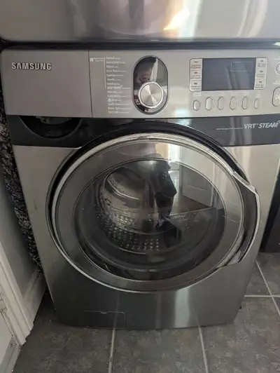 This used Samsung VRT Steam front load washing machine offers advanced cleaning technology and quiet...