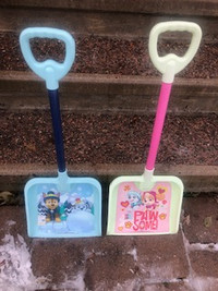 2 child shovels
