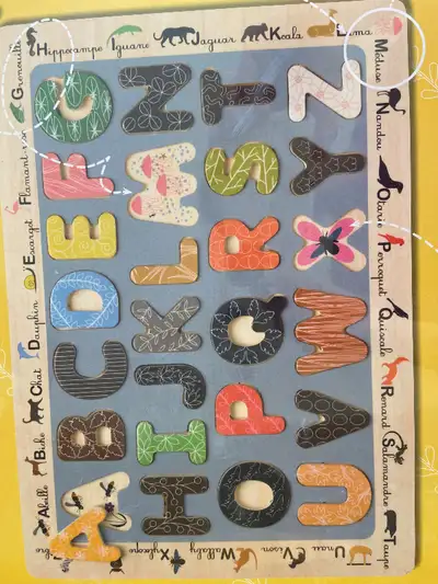 Grand casse-tête de l’alphabet et des animaux par Djeco (bois, View more