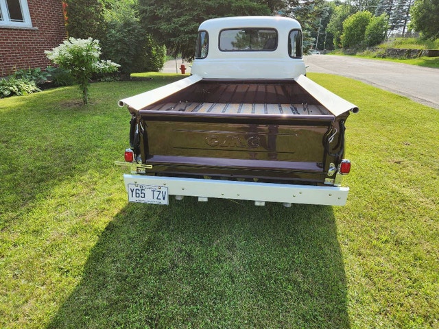 GMC 53 resto mode — photo 3