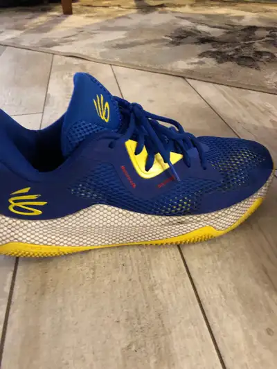 Under Armour Curry 3Z7.    $110, View more