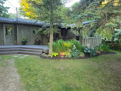 please map the White Squirrel Golf Club and Restaurant Grand Bend for accurate location. Very nice 3...