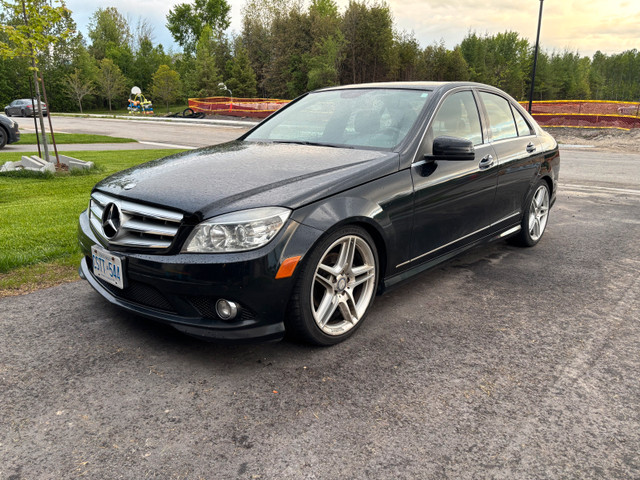 2010 Mercedes C300 4Matic (AMG trim) in Cars & Trucks in Ottawa