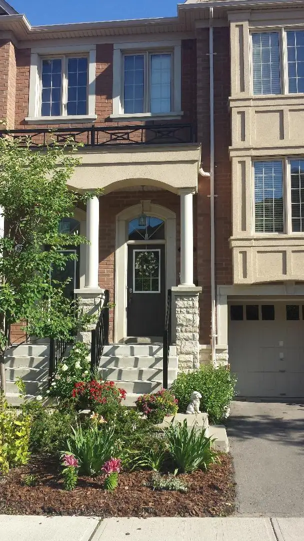 Room for rent in Newmarket