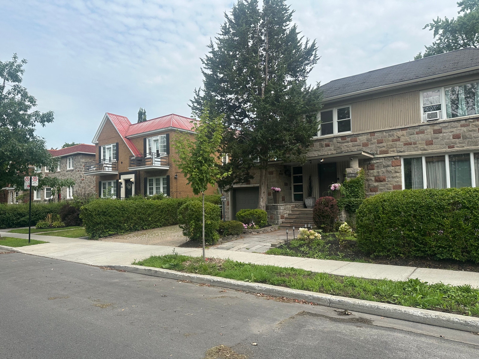 10405 Grande Allée — photo 1