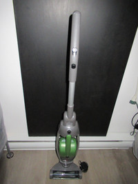 2-in-1 Pet Cordless Vacuum