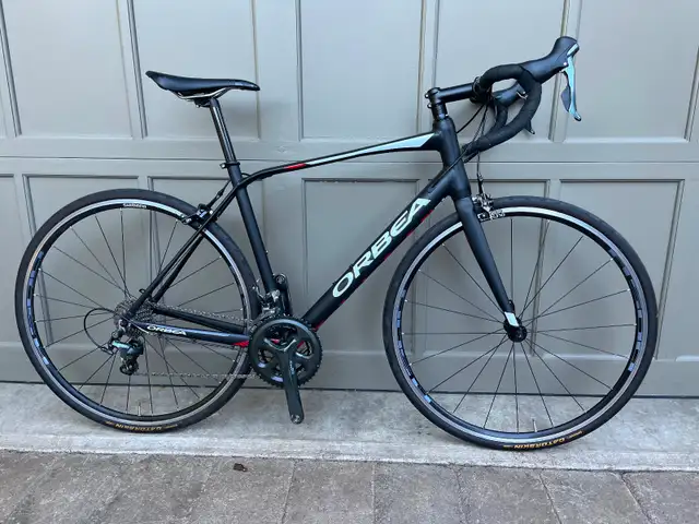 Orbea Road Bike- excellent Condition in Road in Markham / York Region - Image 2