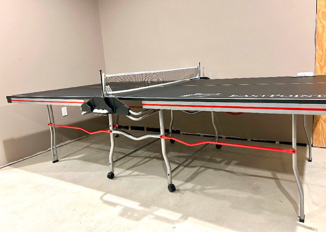 Ping Pong Table in Toys & Games in Thunder Bay - Image 2