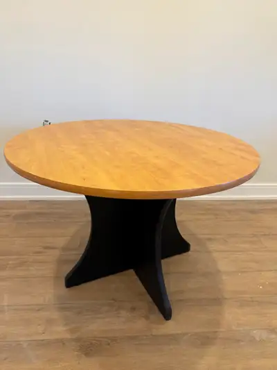 Canadian Made 42" Round Dining Table With Pedestal, View more