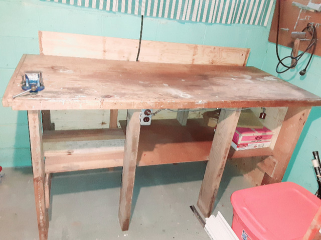 Carpenters Workbench 75" X 31" x 37" solid wood antique/vintage in Other Tables in City of Toronto