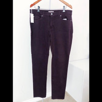 NWT Vizcaino Denim Women's Original Rise Skinny Jeans (Size 14)