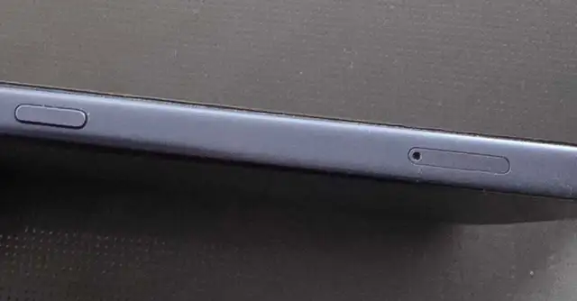 Apple iPhone 17 Pro Max in Cell Phones in Hamilton - Image 5