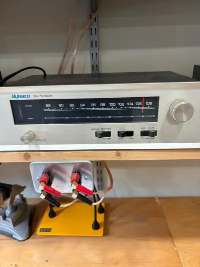 Dynaco FM-5 tuner, View more