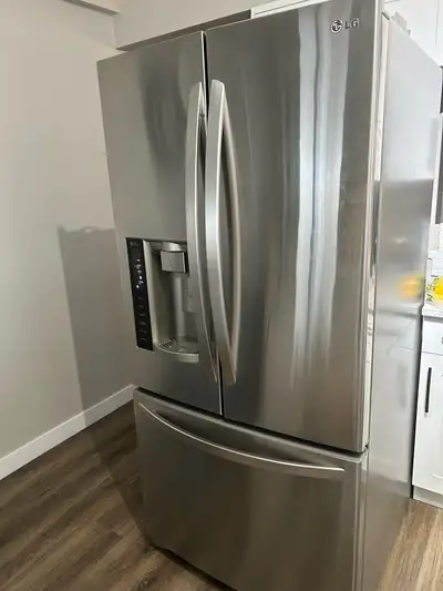 33” LG fridge, View more