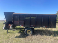 TY CROP feed wagon for sale. 