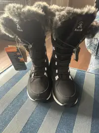 Girls' winter boots BRAND NEW