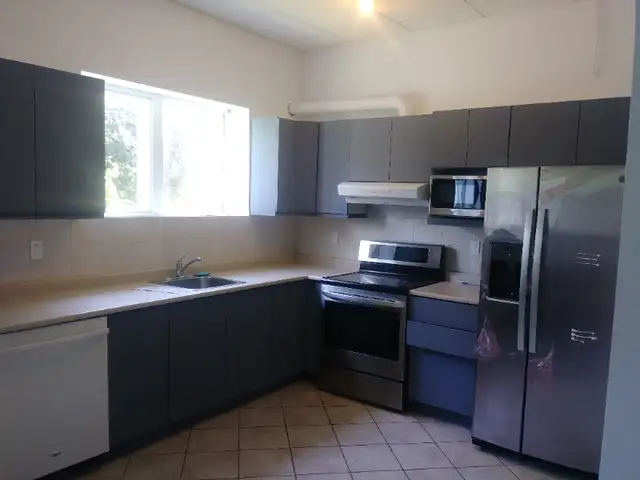 Residential renovation62864357433091123